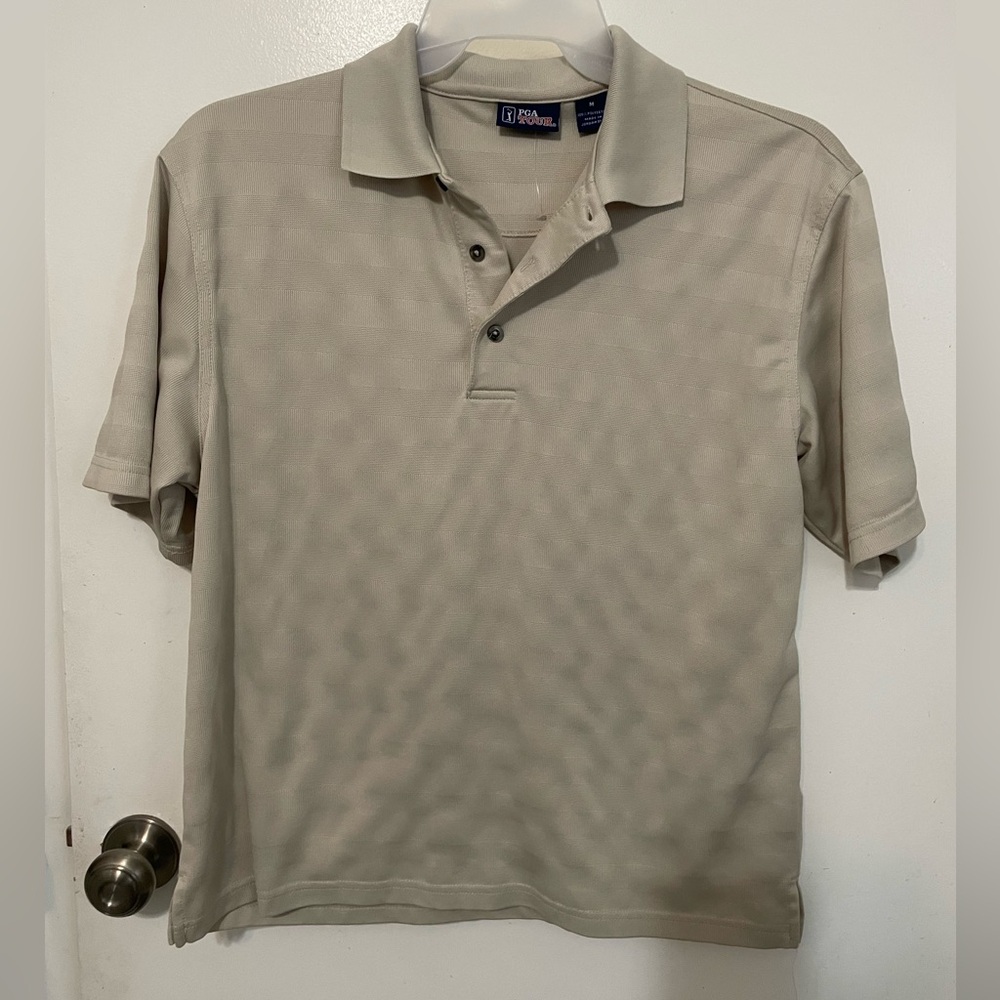 PGA Tour Oatmeal Short Sleeve
Men’s M Golf Sports Polo shirt Embroidered logo